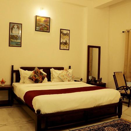 Tripli Udaipur Hotel Eksteriør billede