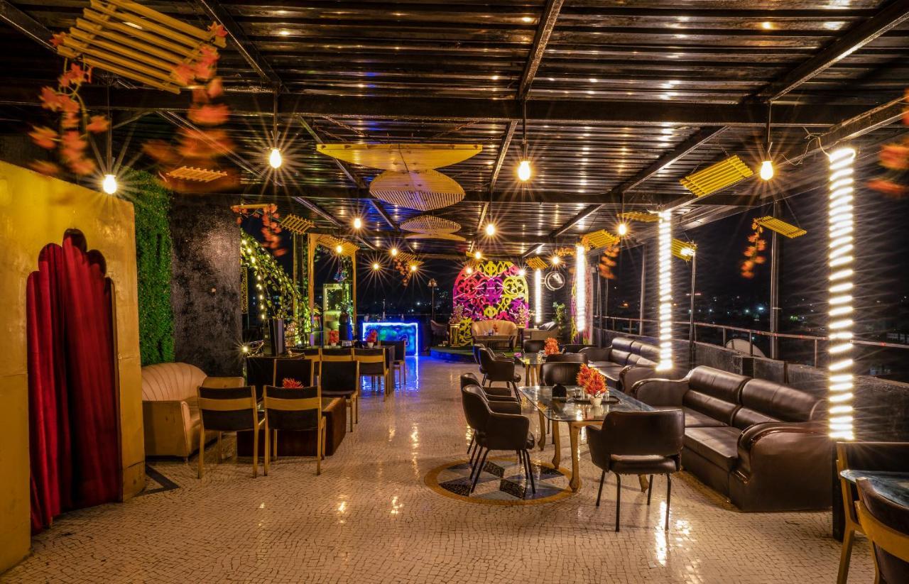 Tripli Udaipur Hotel Eksteriør billede