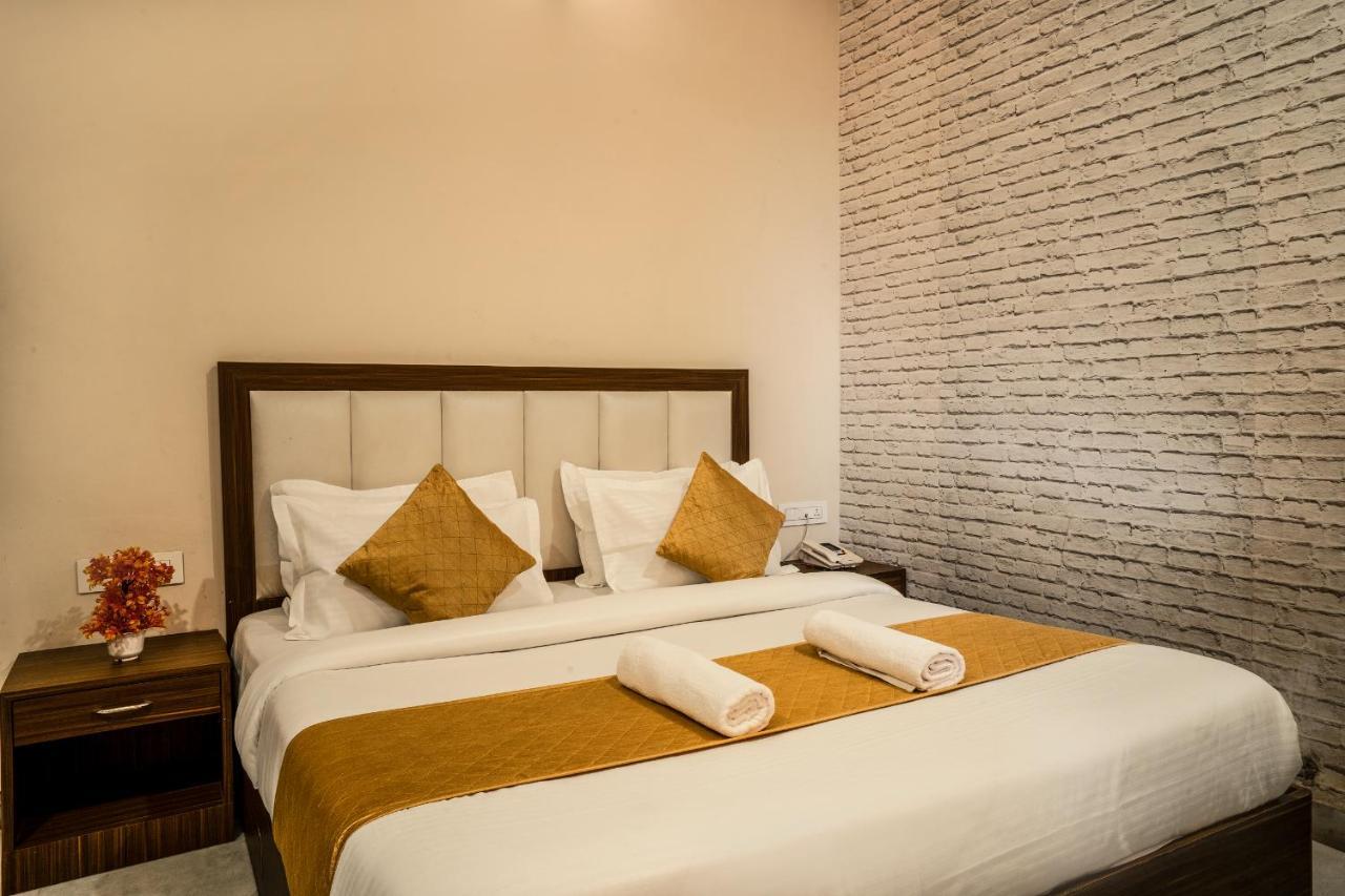 Tripli Udaipur Hotel Eksteriør billede