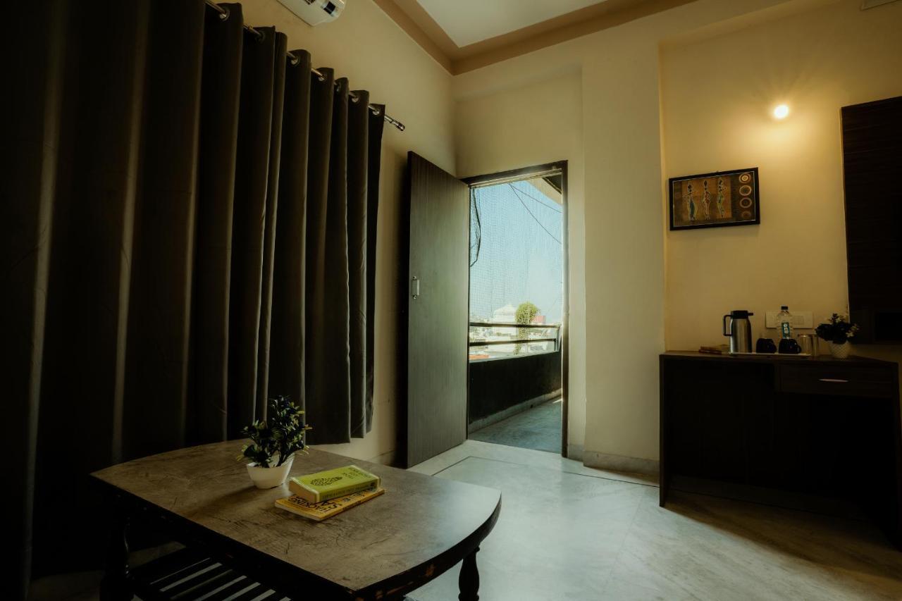 Tripli Udaipur Hotel Eksteriør billede