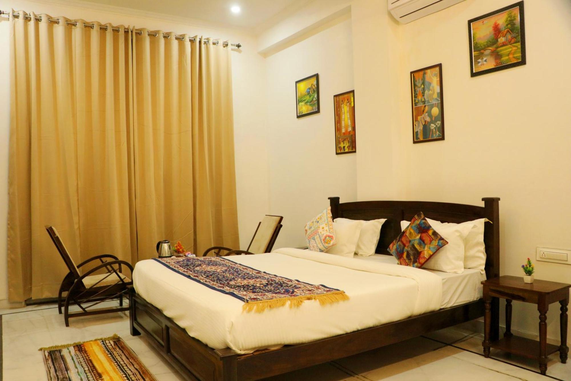 Tripli Udaipur Hotel Eksteriør billede